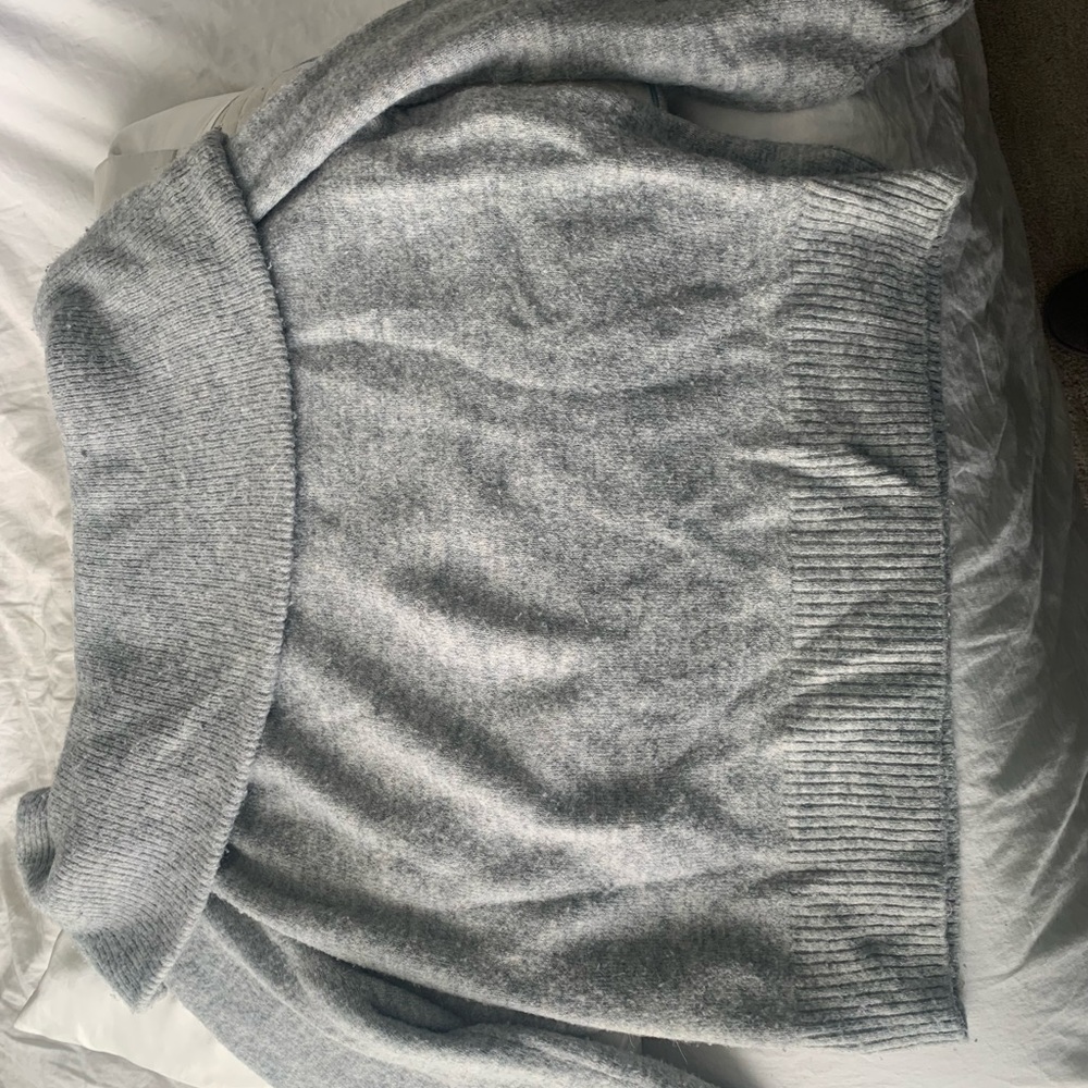 Off-shoulder sweater